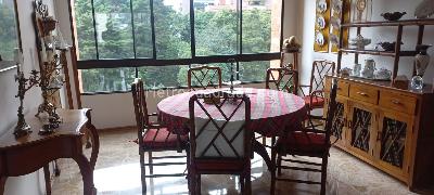 Apartamento de 3 alcobas en venta en El Poblado, Medellín, 219 m² · foto 17 de 20