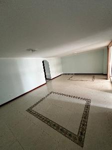 Apartamento de 5 alcobas en venta en Laureles Santa Teresita, Medellín, 280 m² · foto 4 de 20