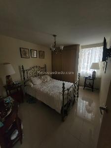 Apartamento de 3 alcobas en venta en Laureles, Medellín, 110 m² · foto 10 de 20