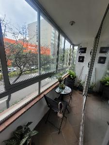 Apartamento de 3 alcobas en venta en Laureles, Medellín, 110 m² · foto 15 de 20