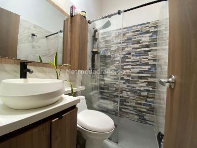 Casa de 4 alcobas en venta en Las Antillas, Envigado, 116 m² · foto 5 de 7