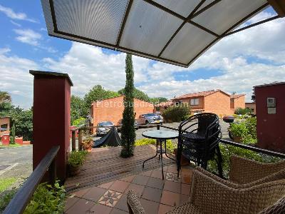 Casa de 4 alcobas en venta en Las Antillas, Envigado, 116 m² · foto 6 de 7
