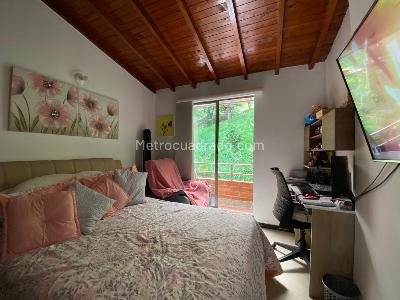 Casa de 4 alcobas en venta en Las Antillas, Envigado, 116 m² · foto 7 de 7