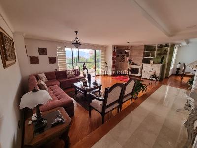 Apartamento de 3 alcobas en venta en Los Balsos, Medellín, 202 m² · foto 2 de 18
