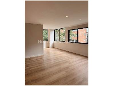 Apartamento de 4 alcobas en venta en El Poblado, Medellín, 192 m² · foto 2 de 6