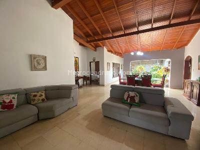Casa de 4 alcobas en venta en Prados Del Norte, Cali, 318 m² · foto 3 de 20