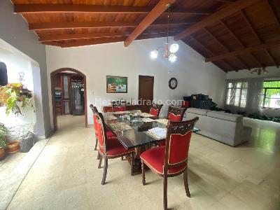 Casa de 4 alcobas en venta en Prados Del Norte, Cali, 318 m² · foto 6 de 20