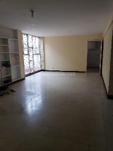 Casa de 5 alcobas en venta en La Flora, Cali, 263 m² · foto 3 de 13