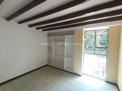 Casa de 5 alcobas en venta en La Flora, Cali, 263 m² · foto 9 de 13