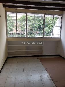 Casa de 5 alcobas en venta en La Flora, Cali, 263 m² · foto 13 de 13