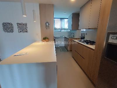 Apartamento de 3 alcobas en venta en Los Parra, Medellín, 154 m² · foto 3 de 18