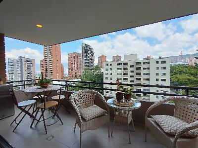 Apartamento de 3 alcobas en venta en Los Parra, Medellín, 154 m² · foto 7 de 18