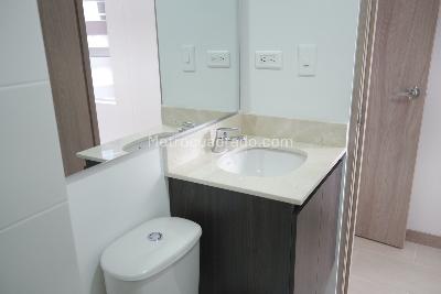Apartamento de 2 alcobas en venta en Calazan, Medellín, 48 m² · foto 18 de 20