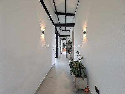 Casa de 3 alcobas en venta en Alto Del Escobero, Envigado, 260 m² · foto 11 de 20