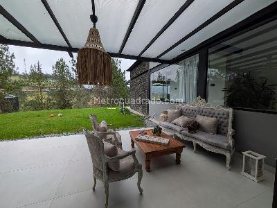 Casa de 3 alcobas en venta en Alto Del Escobero, Envigado, 260 m² · foto 14 de 20