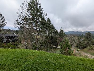 Casa de 3 alcobas en venta en Alto Del Escobero, Envigado, 260 m² · foto 3 de 20