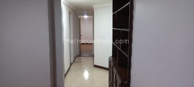 Apartamento de 4 alcobas en venta en Laureles, Medellín, 195 m² · foto 11 de 20