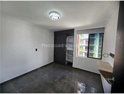 Apartamento en venta en Laureles, Medellín · foto 15 de 20