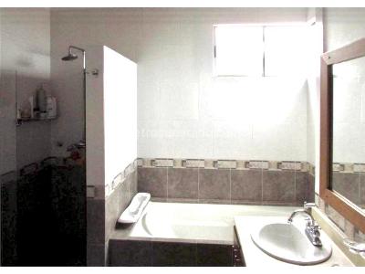 Casa de 4 alcobas en venta en Aves Maria, Sabaneta, 300 m² · foto 7 de 14