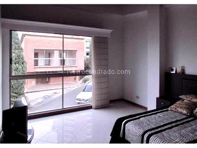 Casa de 4 alcobas en venta en Aves Maria, Sabaneta, 300 m² · foto 12 de 14
