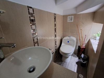 Casa de 4 alcobas en venta en Rionegro, Rionegro, 170 m² · foto 5 de 12