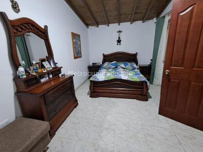 Casa de 4 alcobas en venta en Rionegro, Rionegro, 170 m² · foto 8 de 12
