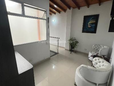 Apartamento de 3 alcobas en venta en Sabaneta, Sabaneta, 112 m² · foto 12 de 17