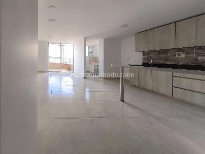 Apartamento de 3 alcobas en venta en Sabaneta, Sabaneta, 79 m² · foto 4 de 13