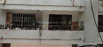Apartamento en venta en El Poblado, Medellín · foto 2 de 16