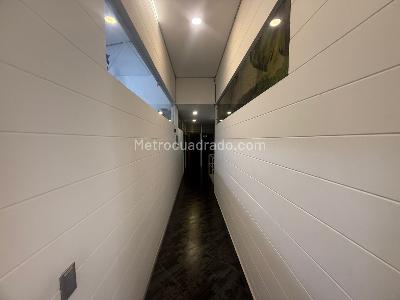 Casa en venta en Laureles, Medellín, 580 m² · foto 12 de 20