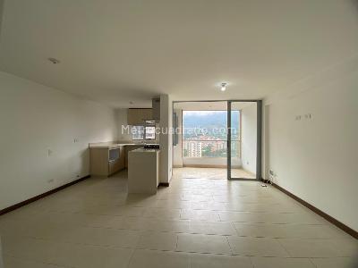 Apartamento de 2 alcobas en venta en Loma De Las Brujas, Envigado, 77 m² · foto 9 de 12
