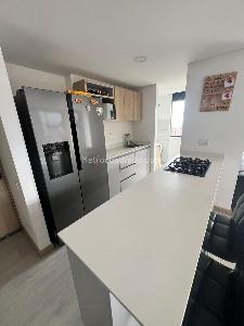 Apartamento de 3 alcobas en venta en Las Antillas, Envigado, 88 m² · foto 2 de 16