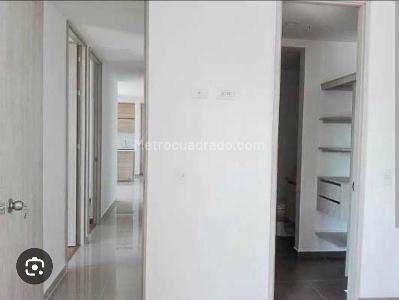 Apartamento de 3 alcobas en venta en Las Vegas, Sabaneta, 65 m² · foto 6 de 9
