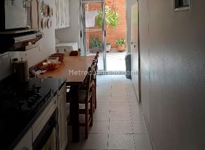 Apartamento de 3 alcobas en venta en Laureles, Medellín, 176 m² · foto 7 de 20