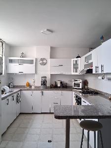 Apartamento de 4 alcobas en venta en Santa Monica Residencial, Cali, 280 m² · foto 6 de 11