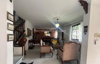 Casa de 5 alcobas en venta en Santa Monica, Medellín, 120 m² · foto 2 de 20