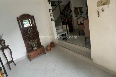 Casa de 5 alcobas en venta en Santa Monica, Medellín, 120 m² · foto 3 de 20
