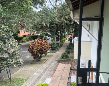Casa de 5 alcobas en venta en Santa Monica, Medellín, 120 m² · foto 6 de 20