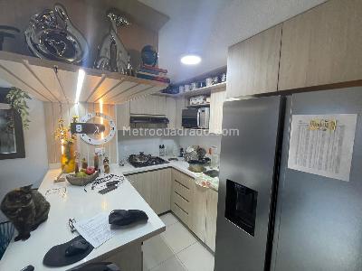 Apartamento de 3 alcobas en venta en Amazonia, Bello, 58 m² · foto 7 de 17