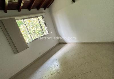 Apartamento de 4 alcobas en venta en La Castellana, Medellín, 117 m² · foto 5 de 14