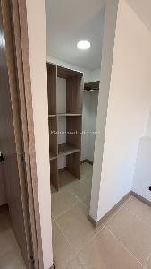 Apartamento en venta en Robledo, Medellín · foto 4 de 19