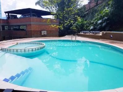 Apartamento en venta en El Poblado, Medellín · foto 3 de 10