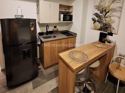 Apartaestudio en venta en Laureles, Medellín, 18 m² · foto 2 de 9