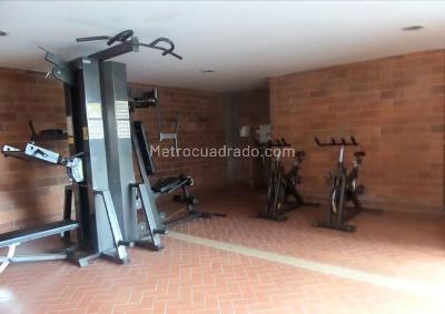 Apartamento en venta en Robledo, Medellín · foto 2 de 19