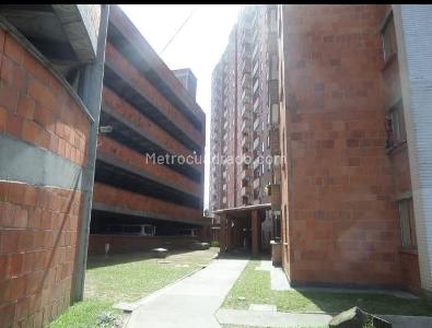 Apartamento en venta en Robledo, Medellín · foto 6 de 19