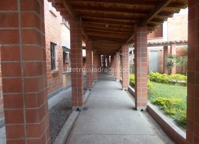Apartamento en venta en Robledo, Medellín · foto 19 de 19