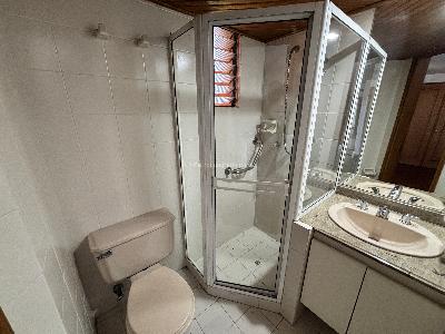 Apartamento en venta en El Poblado, Medellín · foto 19 de 20