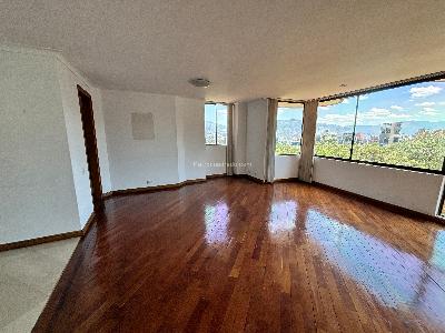 Apartamento en venta en El Poblado, Medellín · foto 4 de 20