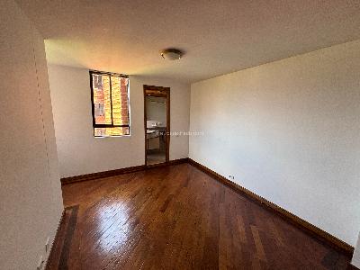 Apartamento en venta en El Poblado, Medellín · foto 5 de 20