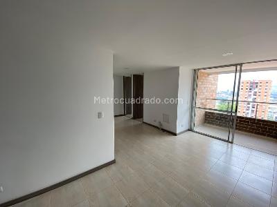 Apartamento de 3 alcobas en venta en Parte Baja, Medellín, 77 m² · foto 4 de 13